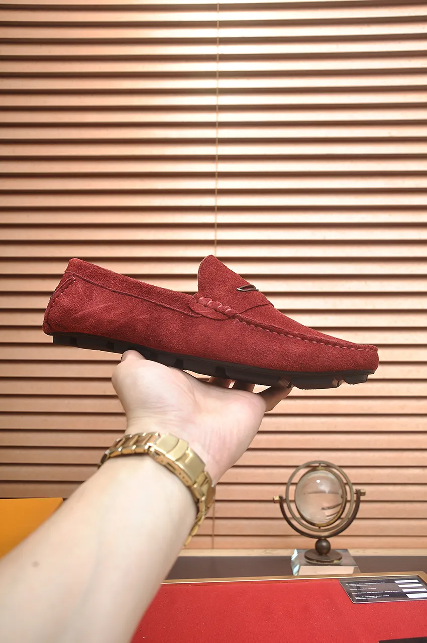 Men's men's shoes 💰420💶 [LV Doudou shoes] (water-dyed cowhide lining) new model is on the market, available on the official website. The new Doudou shoes are processed into single-color materials, and the uppers are made of imported horsehide leather. The body of the shoe is fully hemmed with mark thread, and is lined with imported original cowhide leather. The elegant shoe shape is super suitable for all-matching, and the size is 38-44.
